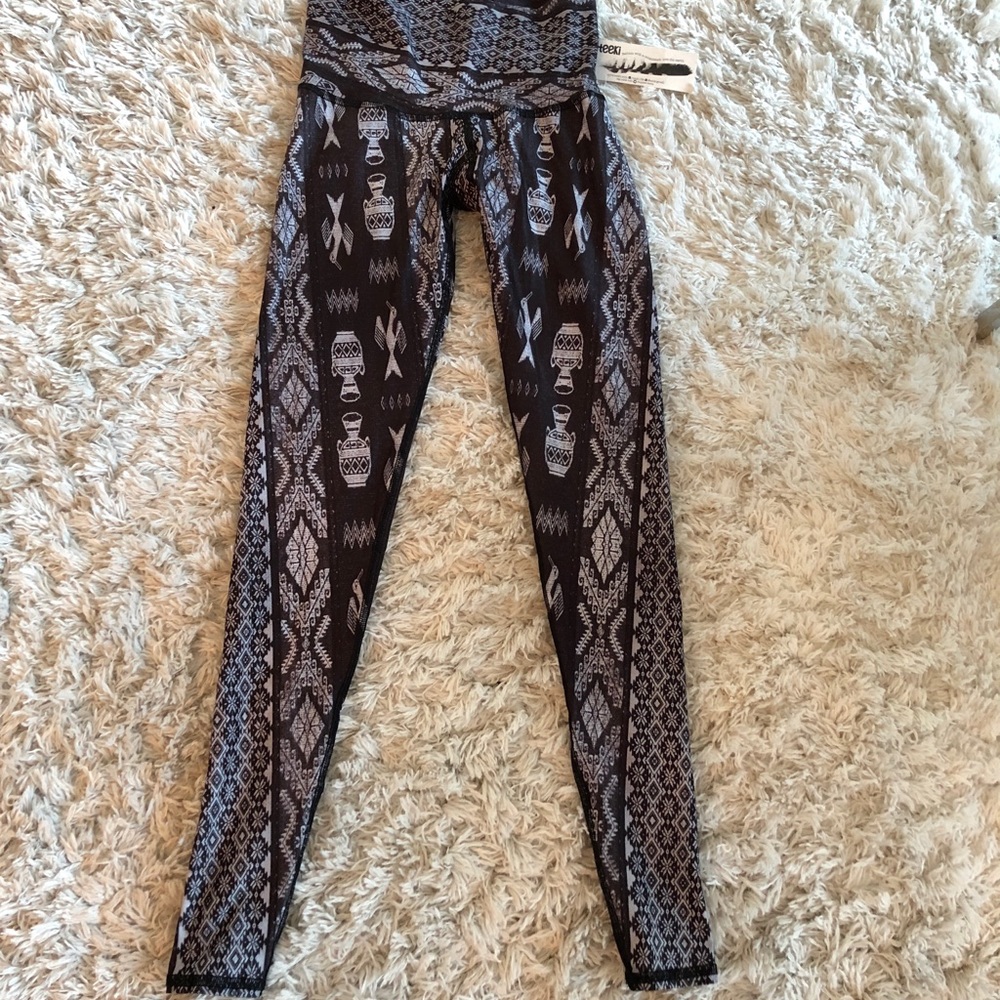 Teeki “Diamond Tribe Charcoal” Hot Pants XS (NWT)